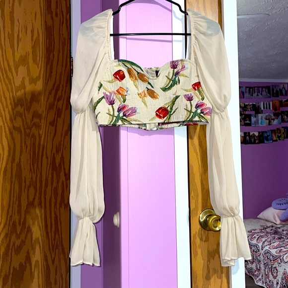 Tulip bustier ruffle sleeve crop top - Picture 1 of 3